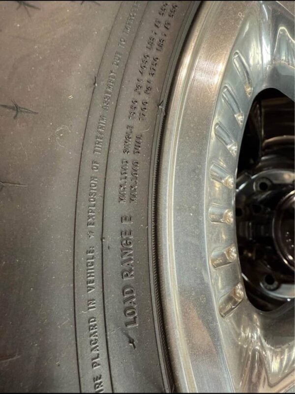 Ford Super Duty Harley Davidson OEM Wheels & Toyo R/T 285/75R18 Tires - Image 4